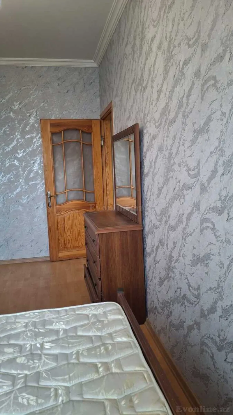 Satılır 3 otaqlı Mənzil Köhnə tikili 60 m² 3-cü mikrorayon - şəkil 8