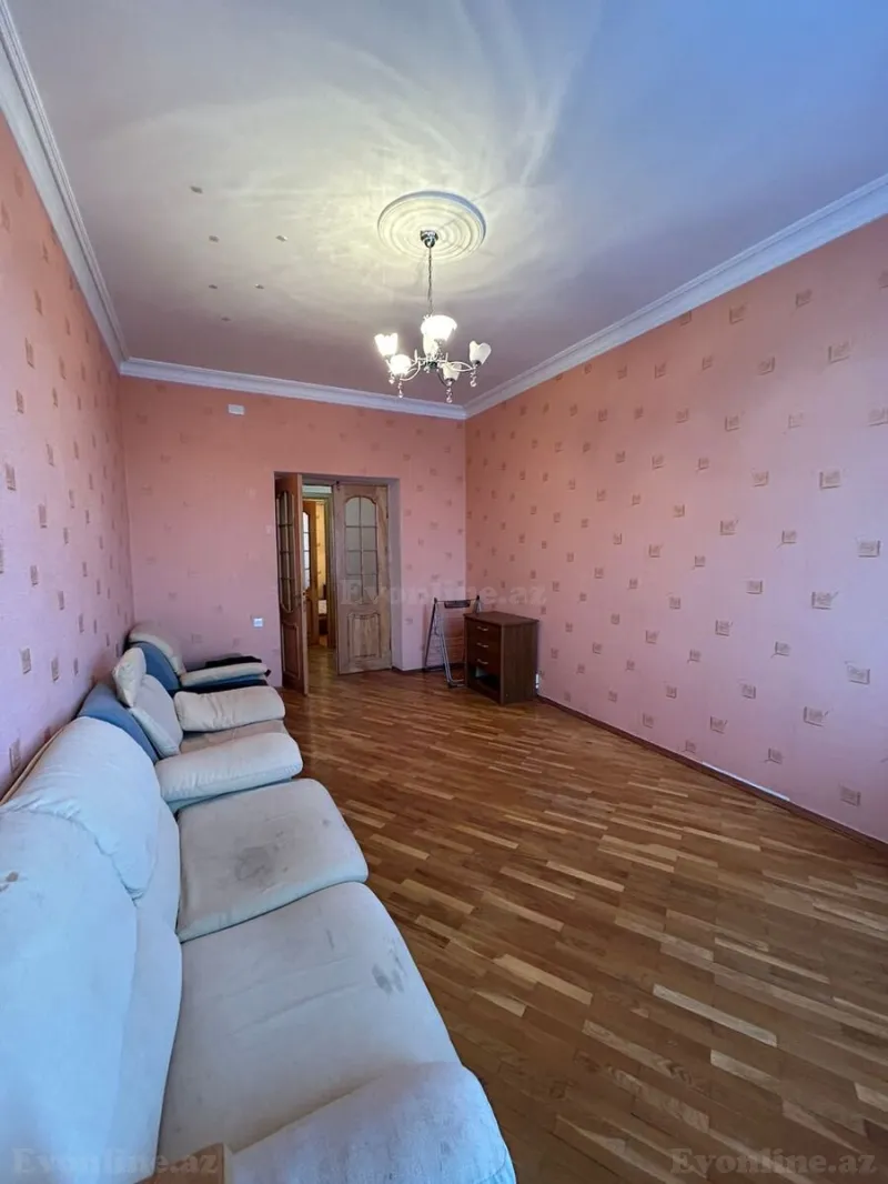 Satılır 3 otaqlı Mənzil Köhnə tikili 94 m² Sahil m. - şəkil 10