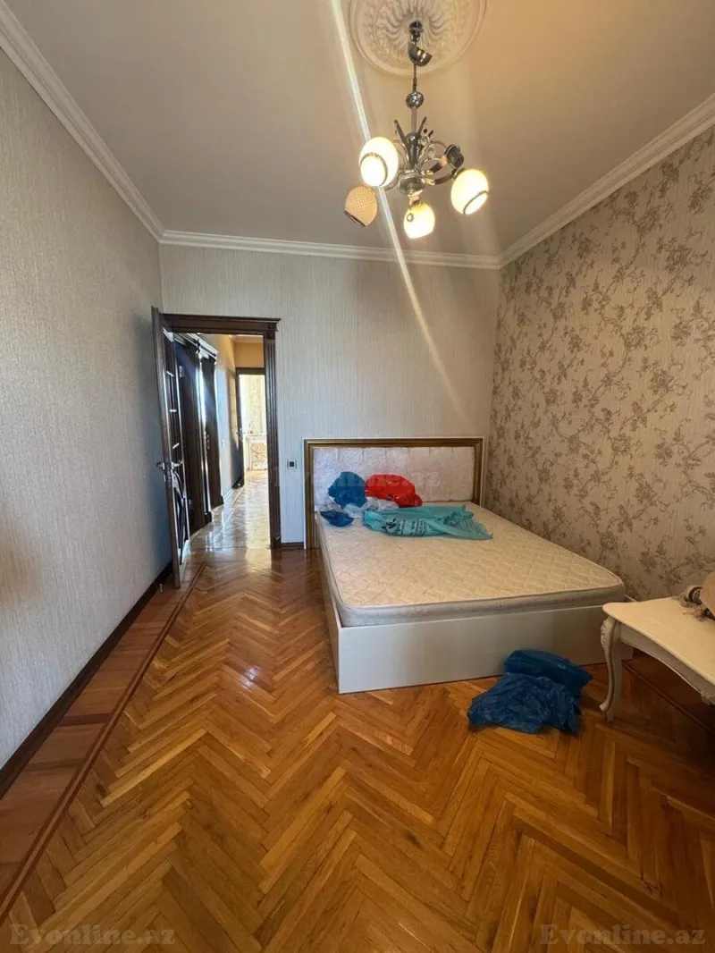 Satılır 3 otaqlı Mənzil Köhnə tikili 85 m² 8-ci mikrorayon - şəkil 6