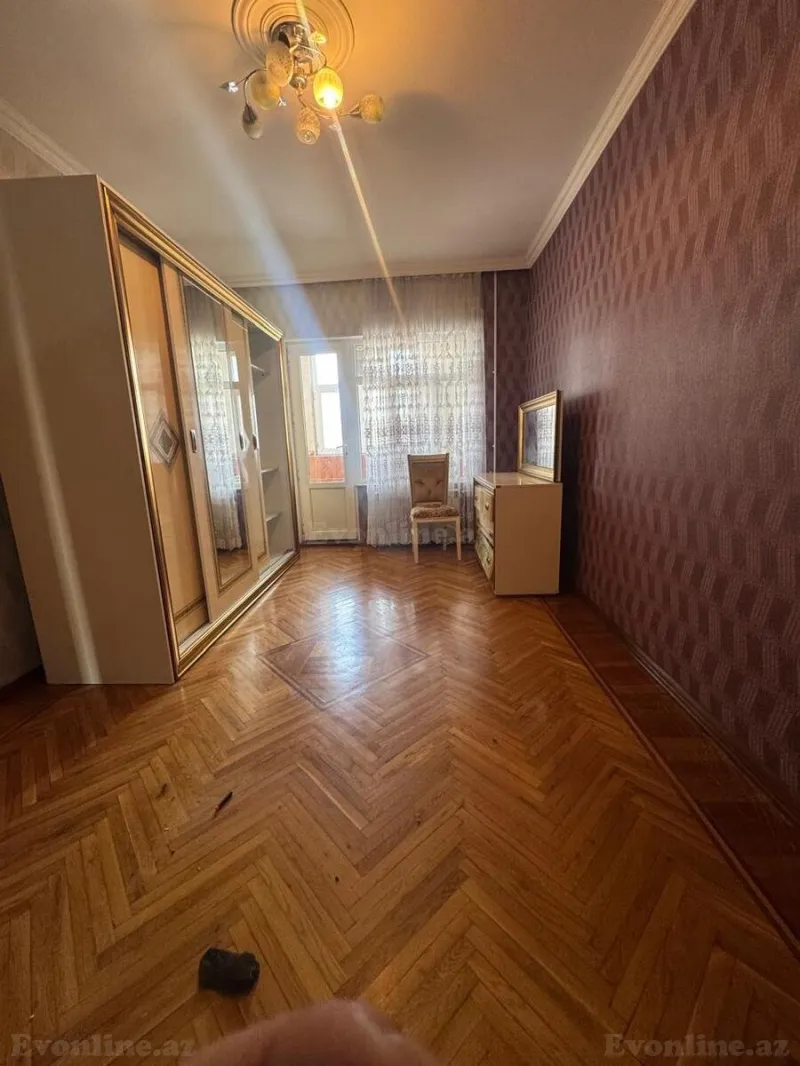 Satılır 3 otaqlı Mənzil Köhnə tikili 85 m² 8-ci mikrorayon - şəkil 8