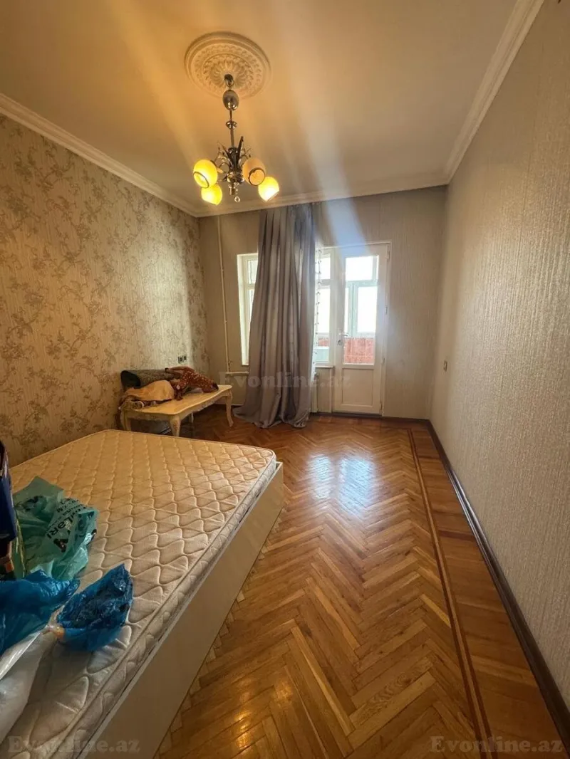 Satılır 3 otaqlı Mənzil Köhnə tikili 85 m² 8-ci mikrorayon - şəkil 9