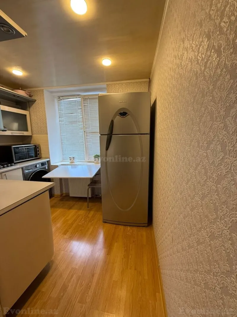 Satılır 2 otaqlı Mənzil Köhnə tikili 55 m² Xətai m. - şəkil 2