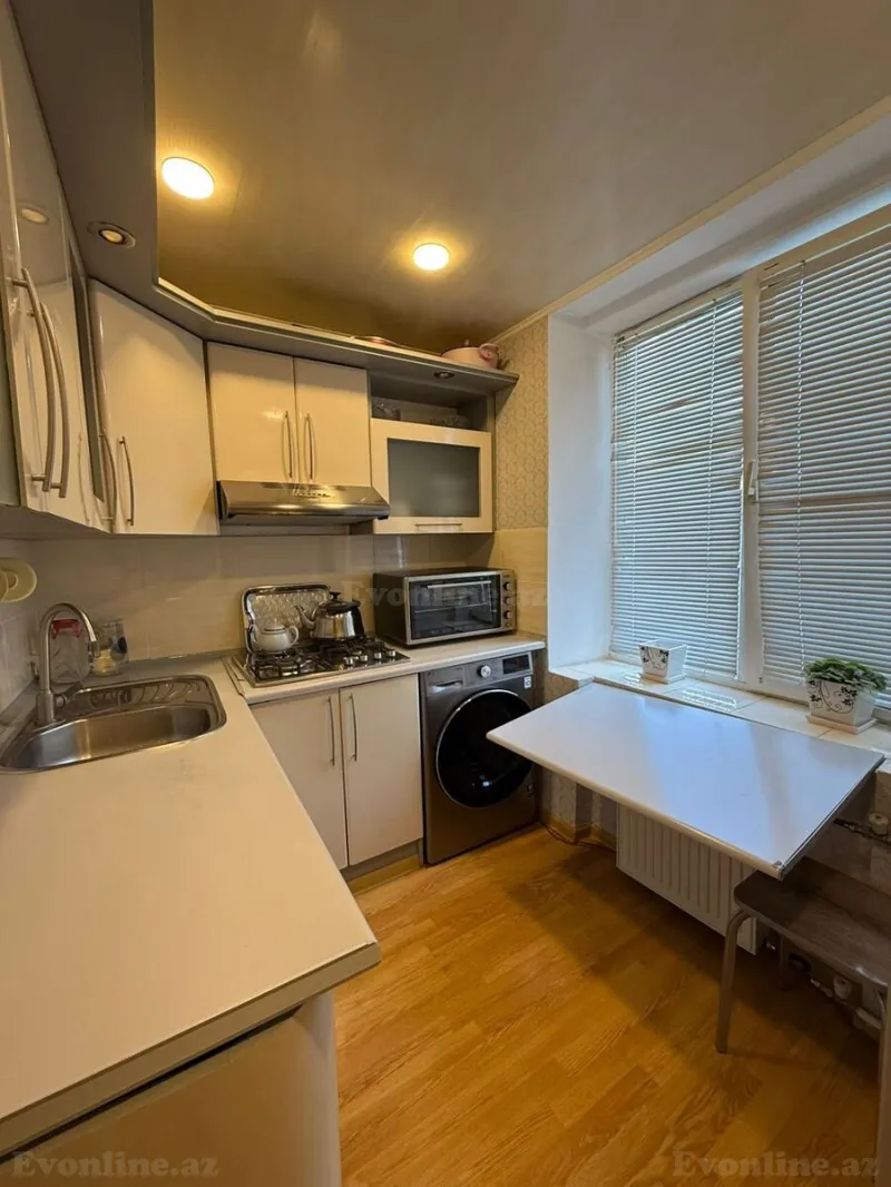 Satılır 2 otaqlı Mənzil Köhnə tikili 55 m² Xətai m. - şəkil 6