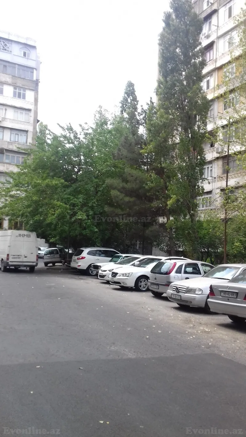 Satılır 3 otaqlı Mənzil Köhnə tikili 65 m² 8-ci mikrorayon - şəkil 20