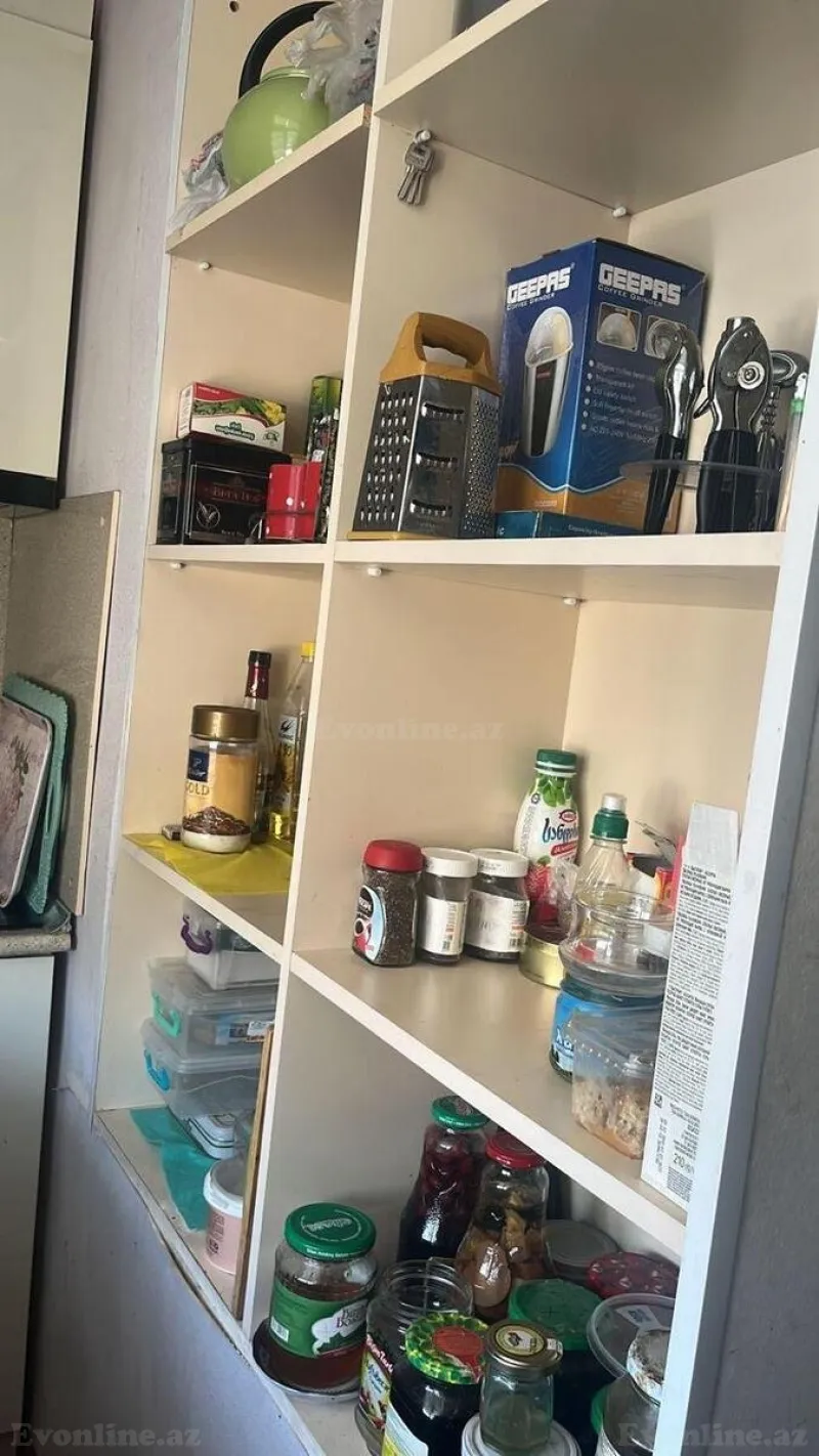 Satılır 2 otaqlı Mənzil Köhnə tikili 50 m² Memar Əcəmi m. - şəkil 4