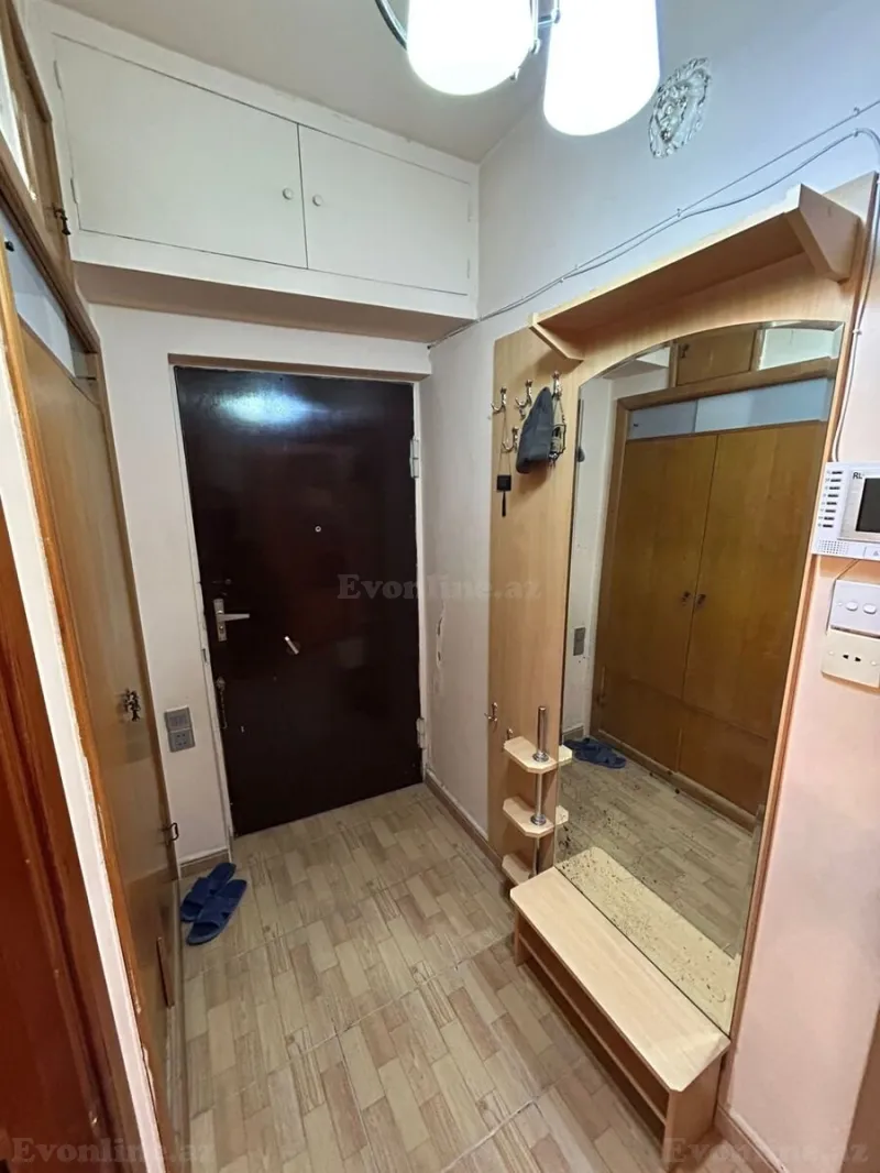 Kirayə verilir 3 otaqlı Mənzil Köhnə tikili 75 m² İnşaatçılar m. - şəkil 4