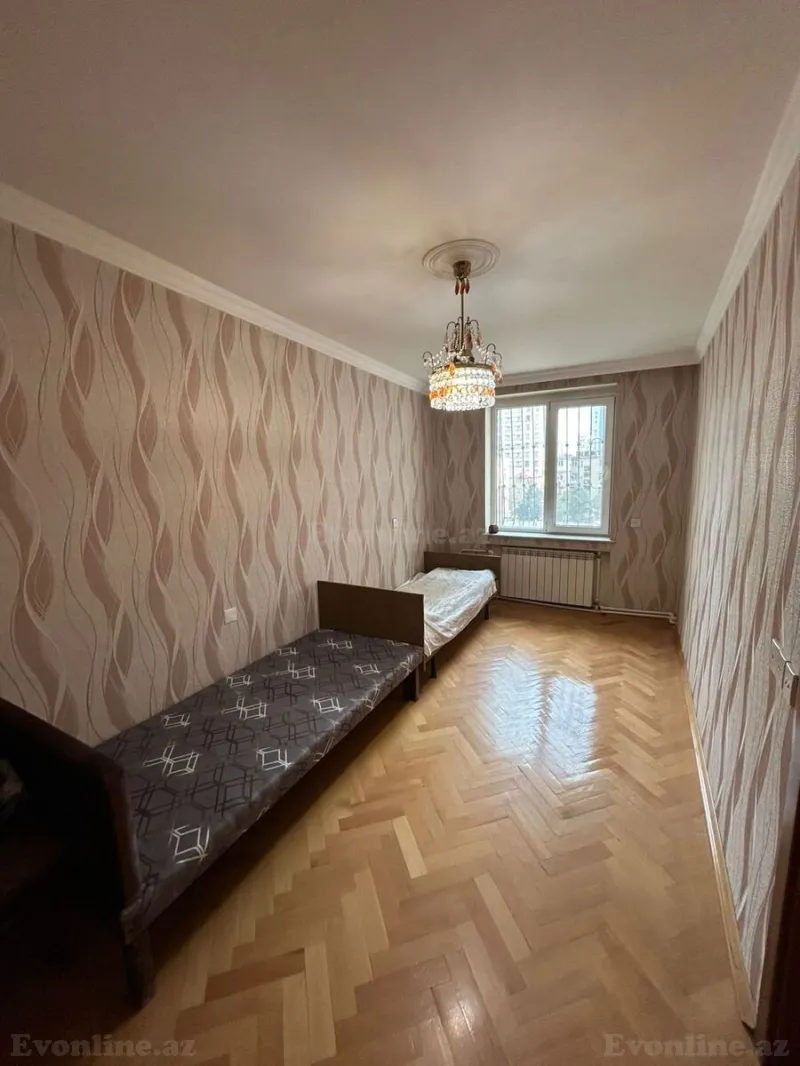 Kirayə verilir 3 otaqlı Mənzil Köhnə tikili 75 m² İnşaatçılar m. - şəkil 6