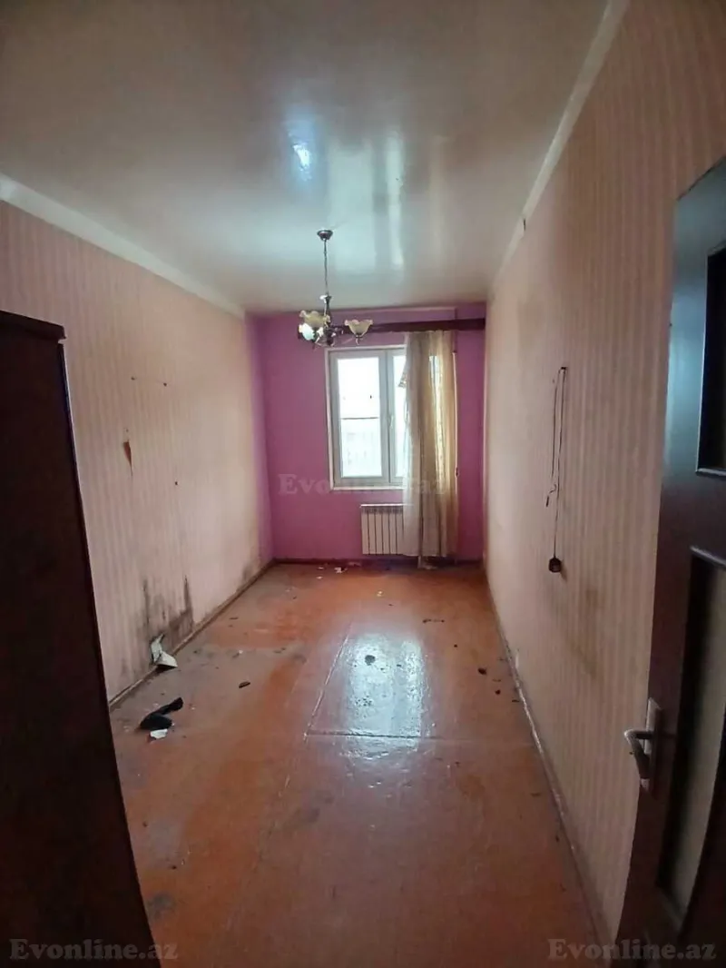 Satılır 3 otaqlı Mənzil Köhnə tikili 65 m² 3-cü mikrorayon