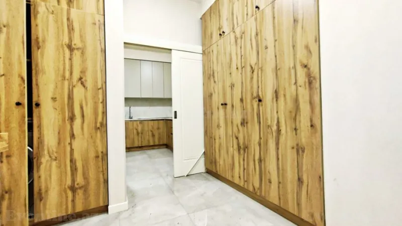 Satılır 2 otaqlı Mənzil Yeni tikili 70 m² Neftçilər m. - şəkil 7