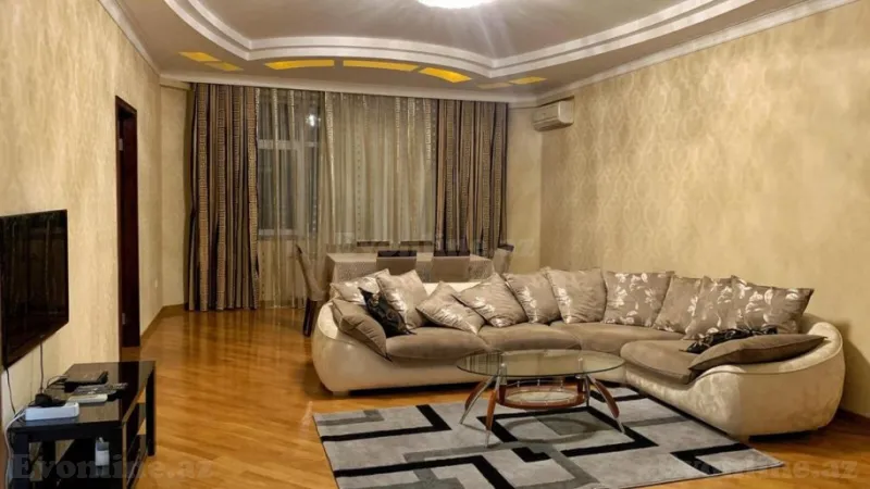 Kirayə verilir 3 otaqlı Mənzil Yeni tikili 110 m² Xətai m.