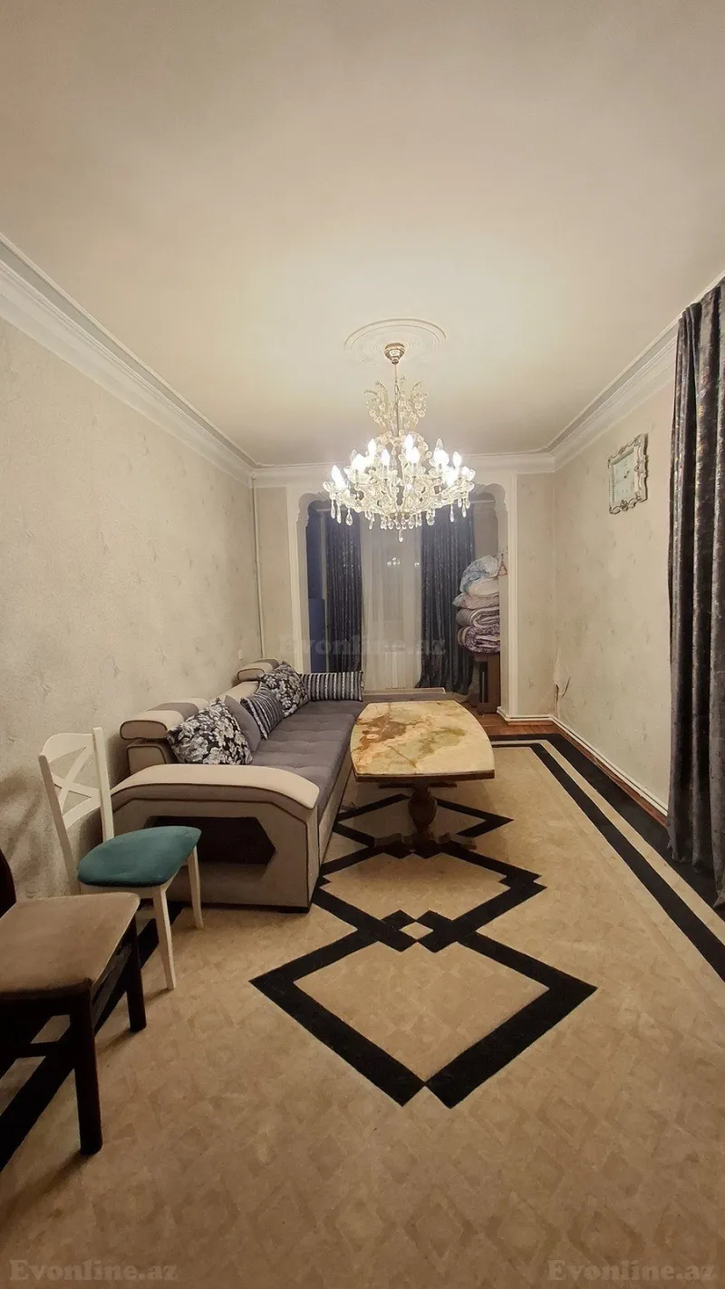 Satılır 2 otaqlı Mənzil Köhnə tikili 50 m² 8-ci mikrorayon - şəkil 2