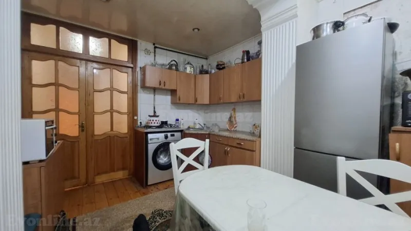 Satılır 2 otaqlı Mənzil Köhnə tikili 50 m² 8-ci mikrorayon - şəkil 13