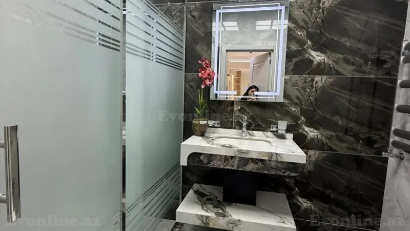 Satılır 2 otaqlı Mənzil Yeni tikili 85 m² Qara Qarayev m. - şəkil 19