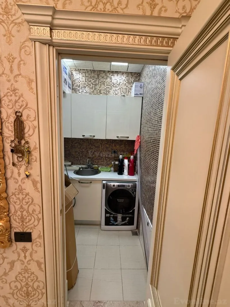 Satılır 4 otaqlı Mənzil Yeni tikili 234 m² Sahil m. - şəkil 26