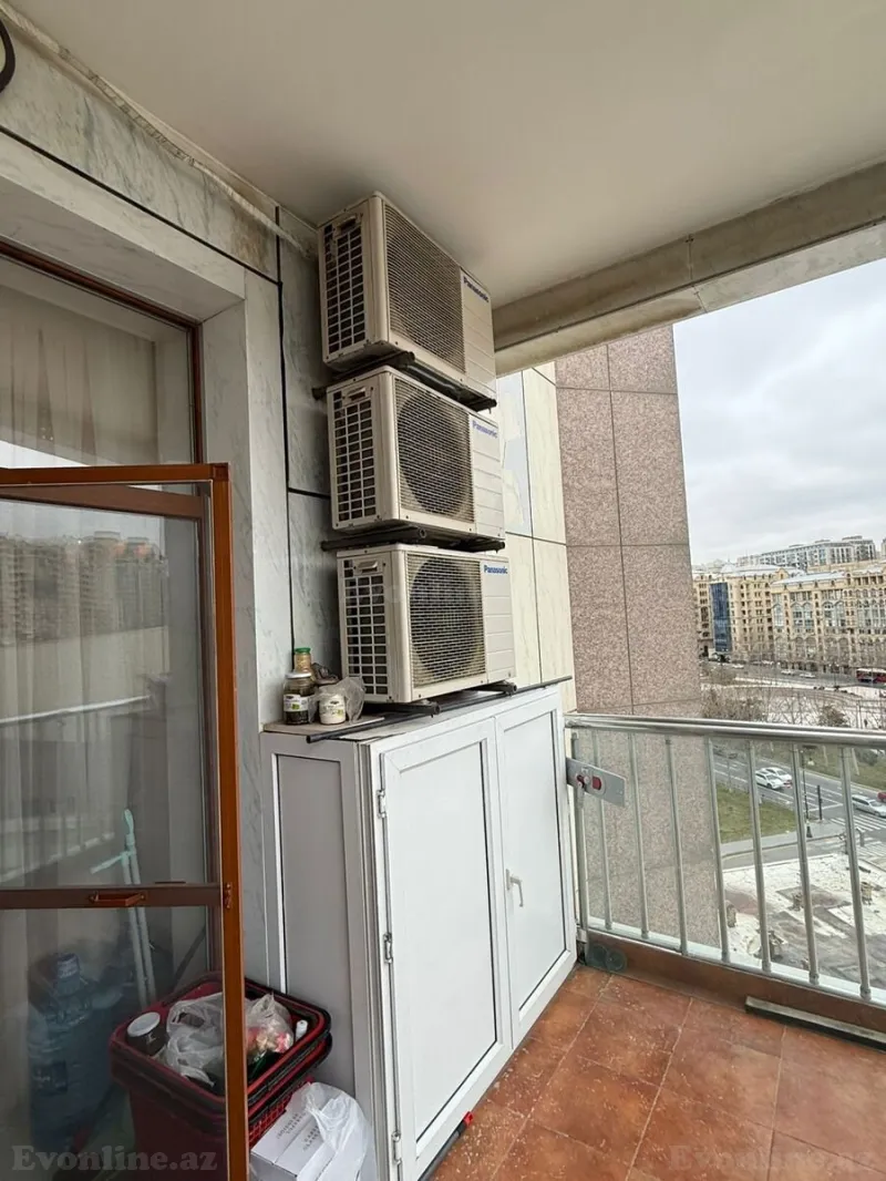 Satılır 4 otaqlı Mənzil Yeni tikili 234 m² Sahil m. - şəkil 29