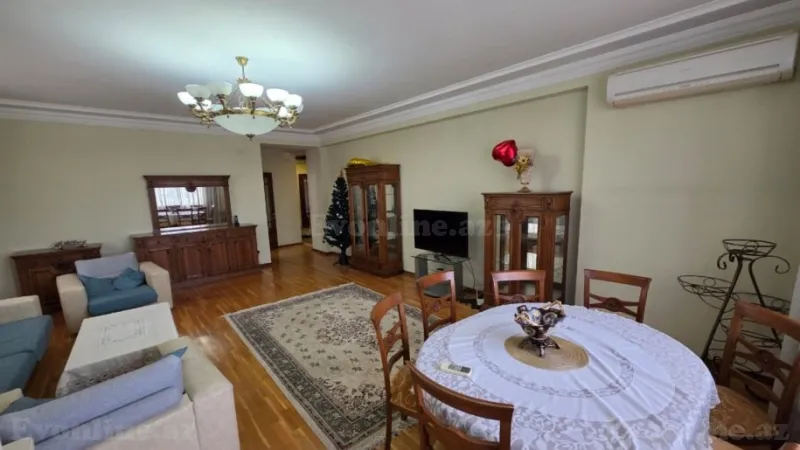 Kirayə verilir 3 otaqlı Mənzil Yeni tikili 130 m² 8-ci mikrorayon - şəkil 2