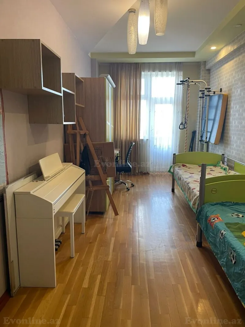 Kirayə verilir 3 otaqlı Mənzil Yeni tikili 130 m² 8-ci mikrorayon - şəkil 6