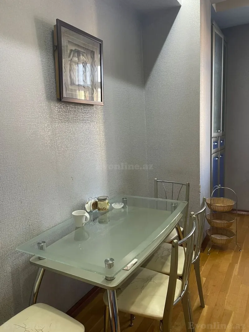 Kirayə verilir 3 otaqlı Mənzil Yeni tikili 130 m² 8-ci mikrorayon - şəkil 11