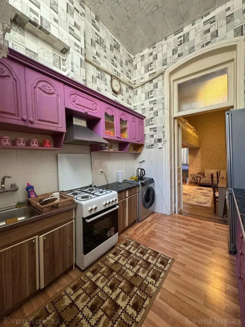 Kirayə verilir 3 otaqlı Mənzil Köhnə tikili 65 m² Sahil m. - şəkil 4