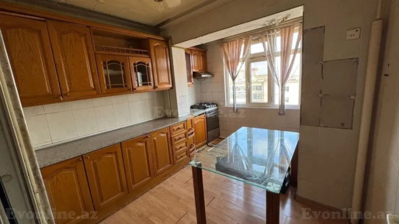 Kirayə verilir 3 otaqlı Mənzil Köhnə tikili 115 m² Azadlıq prospekti m. - şəkil 4