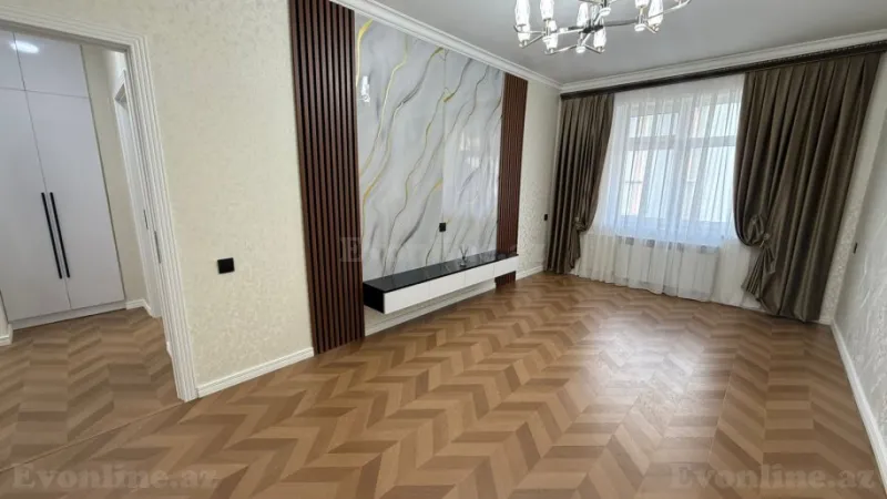 Satılır 3 otaqlı Mənzil Köhnə tikili 80 m² Xətai r.