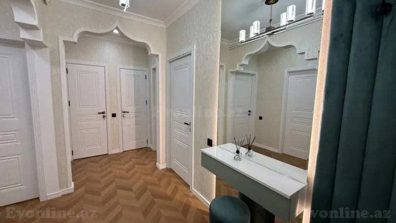 Satılır 3 otaqlı Mənzil Köhnə tikili 80 m² Xətai r. - şəkil 2