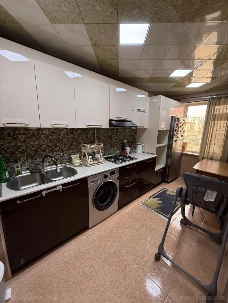 Satılır 4 otaqlı Mənzil Köhnə tikili 80 m² Xətai m. - şəkil 9