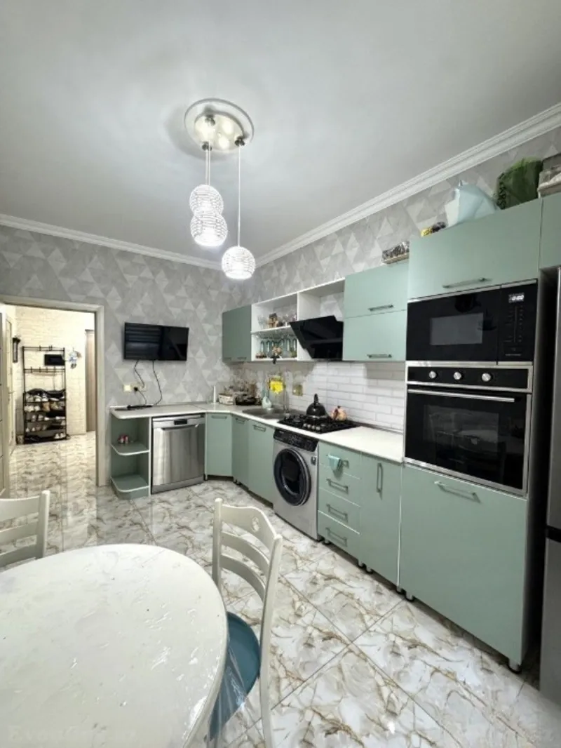 Satılır 2 otaqlı Mənzil Yeni tikili 82 m² Həzi Aslanov m. - şəkil 8