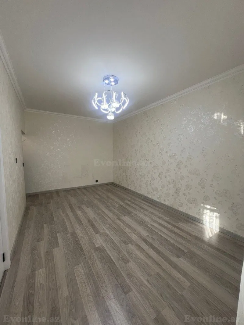 Satılır 2 otaqlı Mənzil Köhnə tikili 40 m² 3-cü mikrorayon - şəkil 2