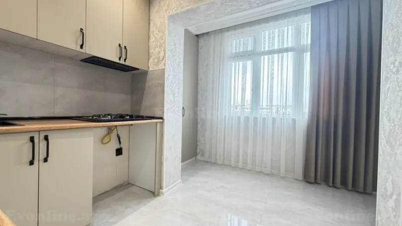 Satılır 3 otaqlı Mənzil Köhnə tikili 80 m² Xalqlar Dostluğu m. - şəkil 6