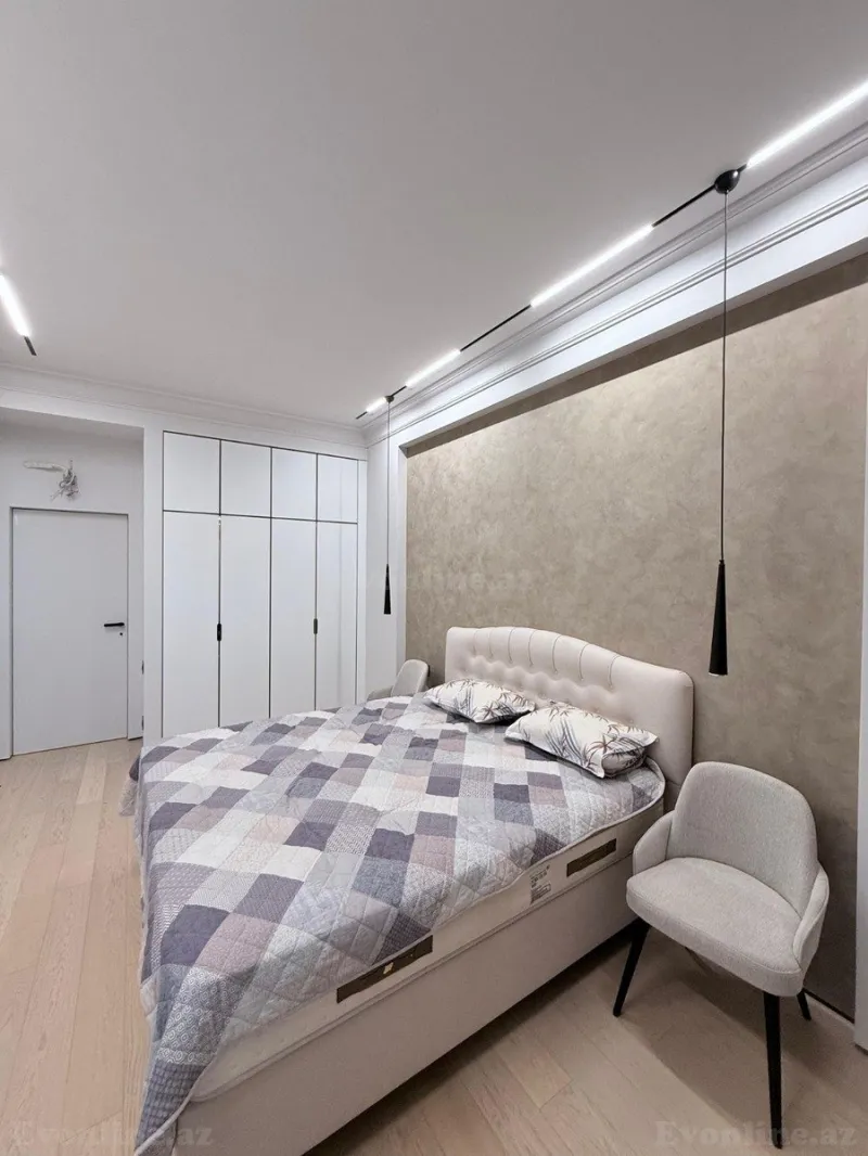 Kirayə verilir 2 otaqlı Mənzil Yeni tikili 100 m² Xətai r. - şəkil 4