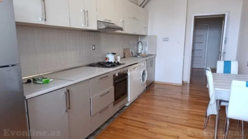 Satılır 3 otaqlı Mənzil Yeni tikili 130 m² Yasamal r. - şəkil 6