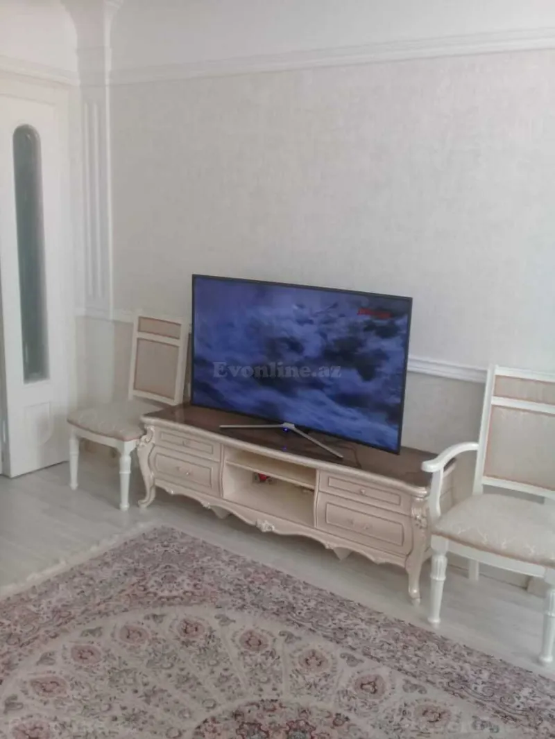 Satılır 2 otaqlı Mənzil Yeni tikili 80 m² Qara Qarayev m. - şəkil 3