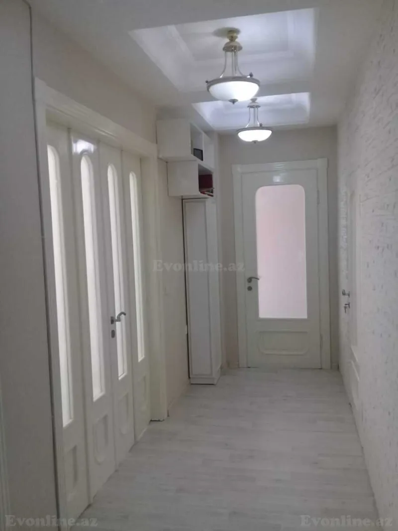 Satılır 2 otaqlı Mənzil Yeni tikili 80 m² Qara Qarayev m. - şəkil 14