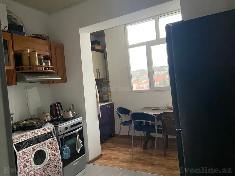 Satılır 5 otaqlı Mənzil Köhnə tikili 120 m² Qaraçuxur - şəkil 4