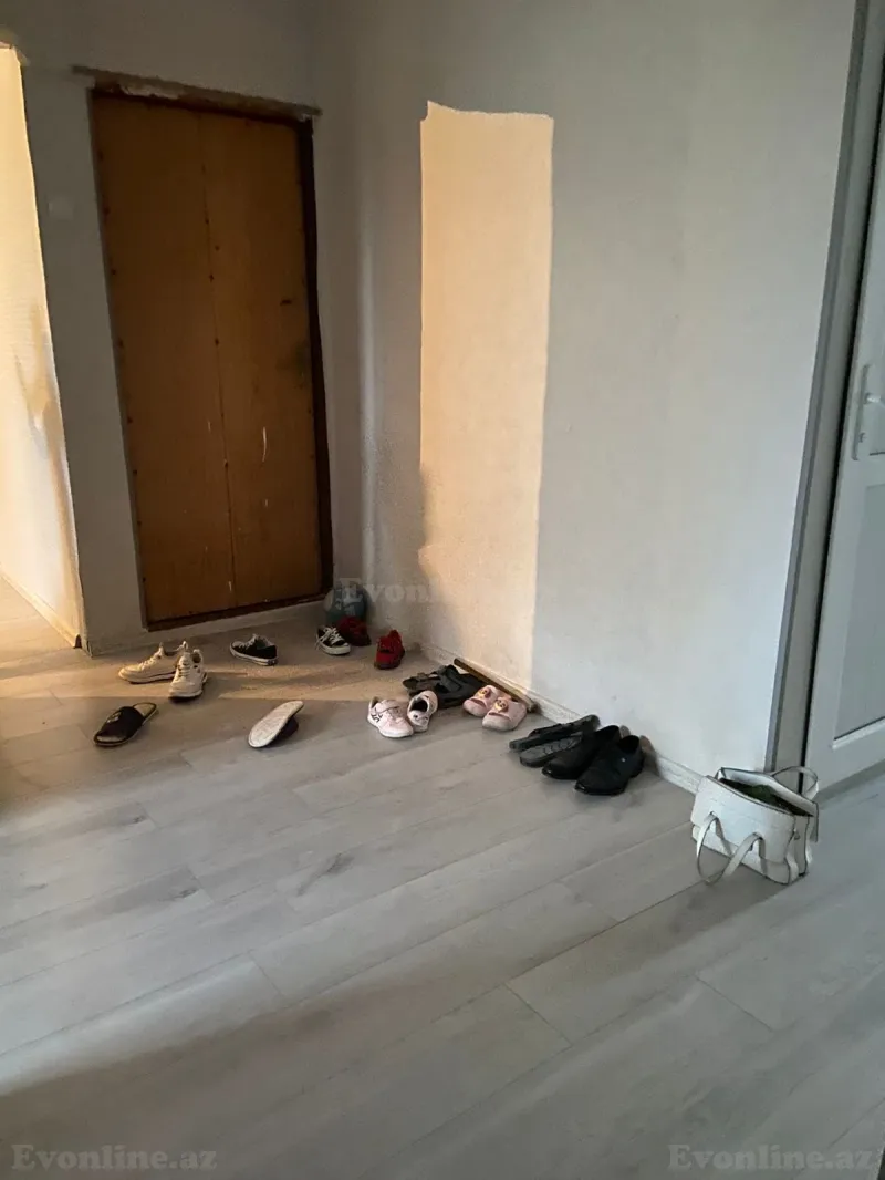 Satılır 5 otaqlı Mənzil Köhnə tikili 120 m² Qaraçuxur - şəkil 6