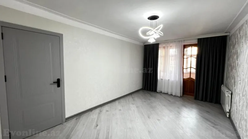 Satılır 3 otaqlı Mənzil Köhnə tikili 75 m² Qara Qarayev m. - şəkil 4