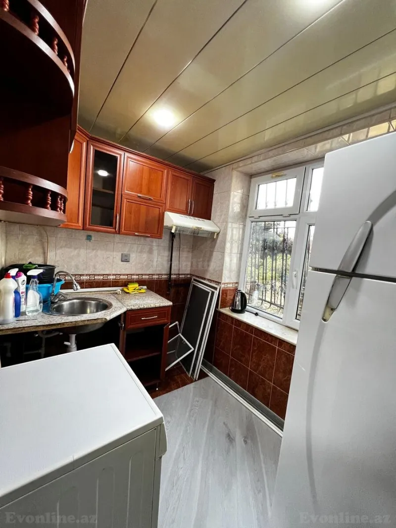 Satılır 3 otaqlı Mənzil Köhnə tikili 75 m² Qara Qarayev m. - şəkil 10