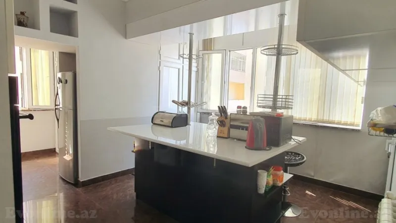 Satılır 4 otaqlı Mənzil Yeni tikili 117 m² 20 Yanvar m. - şəkil 12