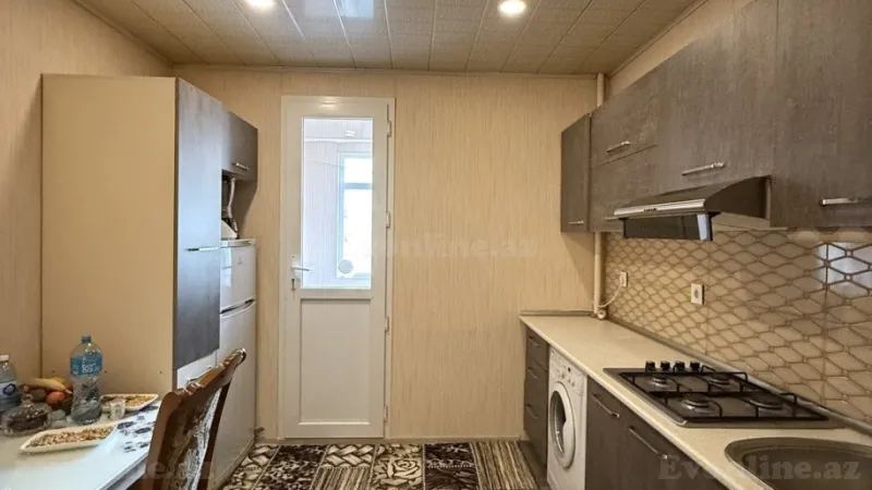 Satılır 3 otaqlı Mənzil Köhnə tikili 75 m² Xətai r. - şəkil 9