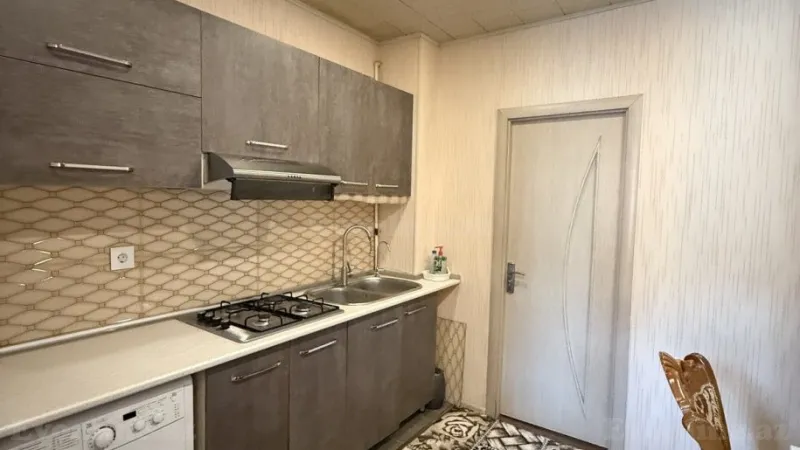 Satılır 3 otaqlı Mənzil Köhnə tikili 75 m² Xətai r. - şəkil 11