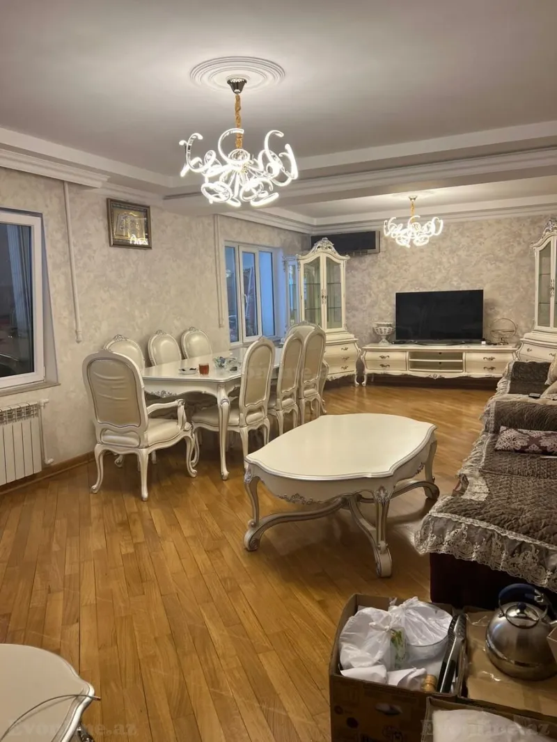 Satılır 4 otaqlı Mənzil Yeni tikili 137 m² Xətai m.