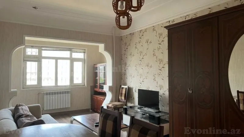 Kirayə verilir 2 otaqlı Mənzil Köhnə tikili 60 m² Xalqlar Dostluğu m. - şəkil 2