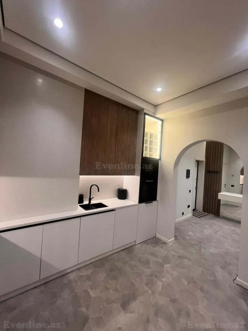 Kirayə verilir 2 otaqlı Mənzil Yeni tikili 80 m² 28 May m. - şəkil 8