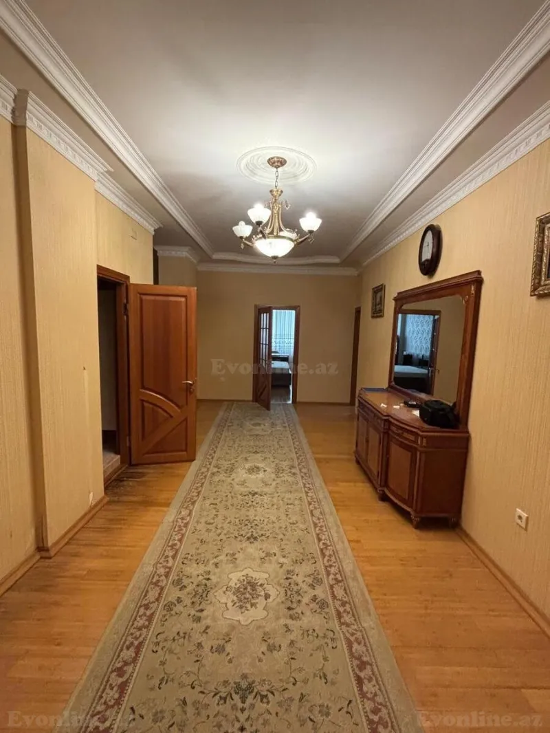 Satılır 4 otaqlı Mənzil Yeni tikili 220 m² Xətai m. - şəkil 4