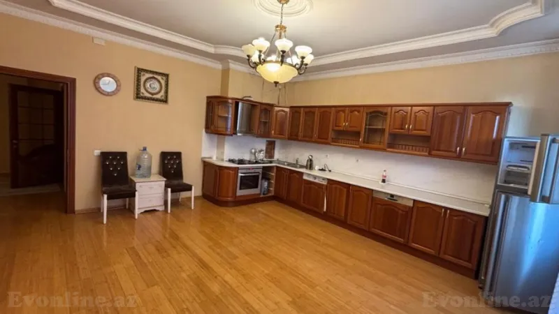 Satılır 4 otaqlı Mənzil Yeni tikili 220 m² Xətai m. - şəkil 10