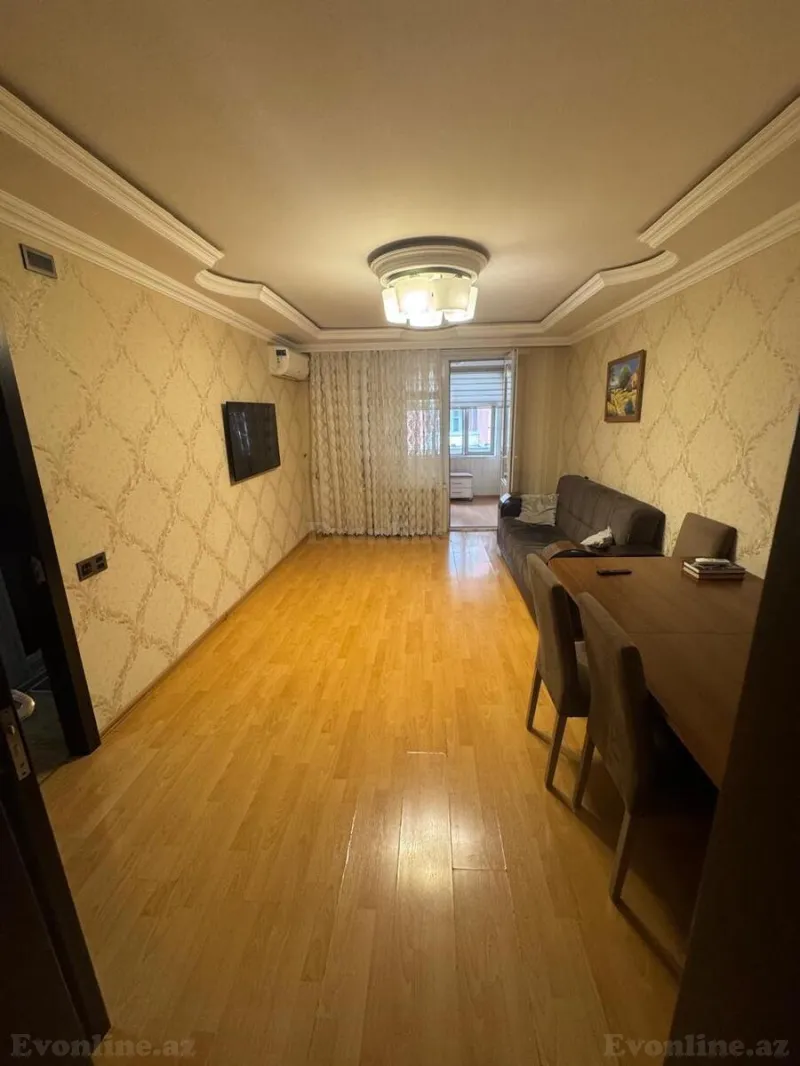 Kirayə verilir 3 otaqlı Mənzil Köhnə tikili 90 m² Yasamal