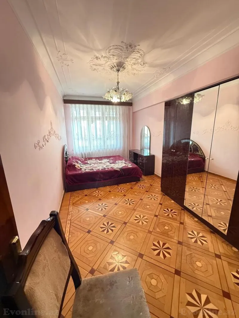 Kirayə verilir 3 otaqlı Mənzil Köhnə tikili 90 m² Gənclik m. - şəkil 3