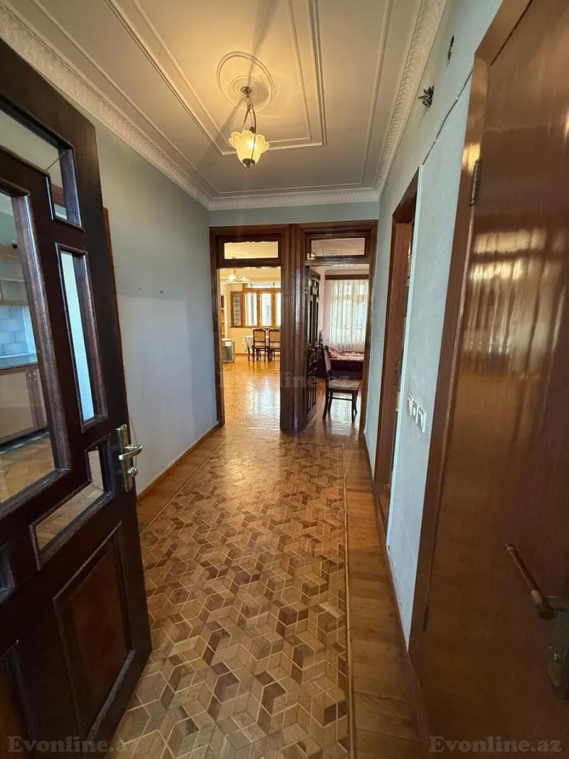 Kirayə verilir 3 otaqlı Mənzil Köhnə tikili 90 m² Gənclik m. - şəkil 12