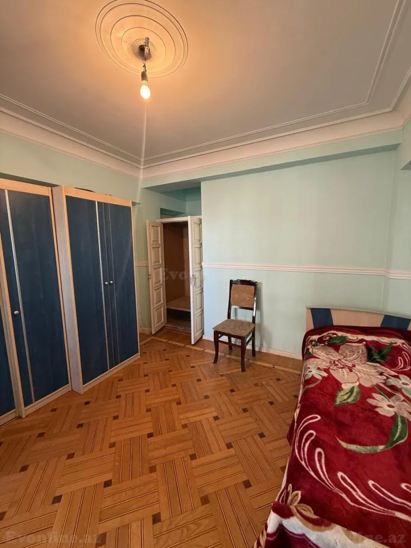 Kirayə verilir 3 otaqlı Mənzil Köhnə tikili 90 m² Gənclik m. - şəkil 18